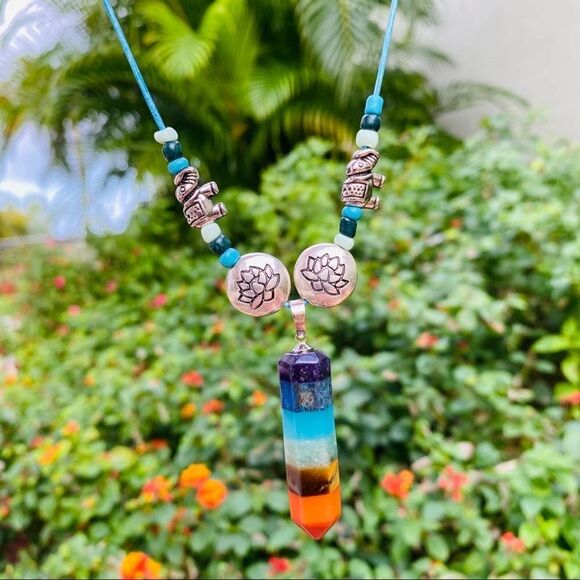 7 Chakra Point Stone Reiki Leather Necklace - Picture 6 of 6